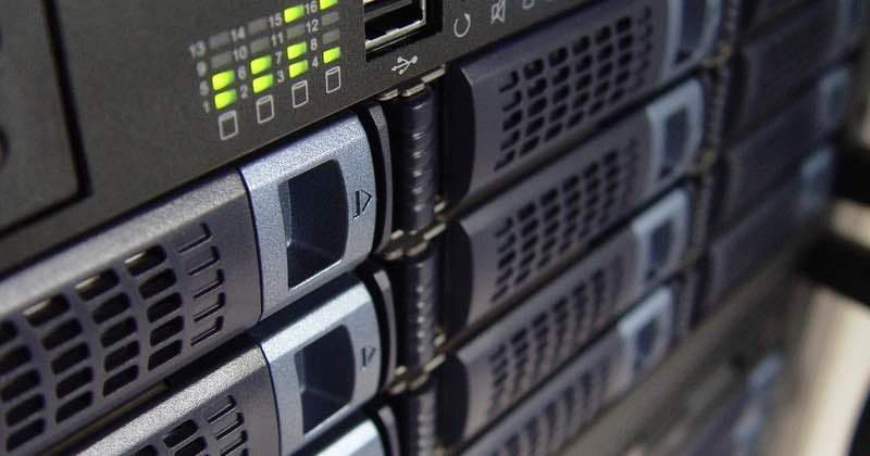 รหัสผ่าน และอีเมลที่ถูก archive ไว้ และ ความลับขององค์กร ถูกเปิดเผยจาก Amazon S3 Server ที่ไม่ได้มีการรักษาความปลอดภัย ของ บริษัทใน Fortune 100